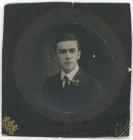 Portrait of Dr Charles Saunders Renwick [ jpg ]