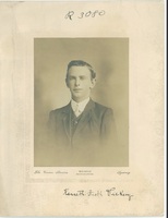 Portrait of Dr Kenneth Firth Vickery [ jpg ]