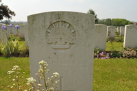 Headstone of J.S.D. Walker in Borre British Cemetery, Nord, France [ jpg ]