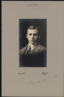 Portrait of Dr Muir Paul Smith [ jpg ]