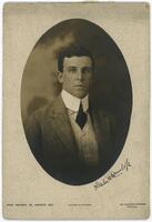 Portrait of Dr Leslie William Dunlop [ jpg ]