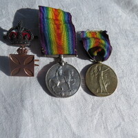 Thomas Mathers' War Medals. Courtesy: Mathers family [ JPG ]