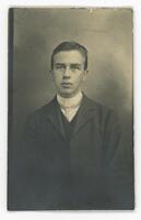 Portrait of Dr Henry Delahunt Matthews [ jpg ]